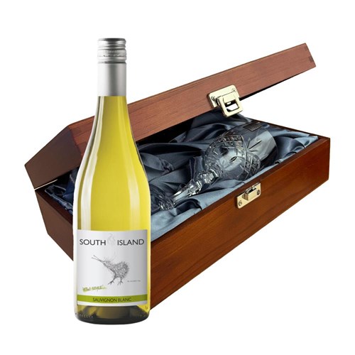 South Island Sauvignon Blanc 75cl White Wine In Luxury Box With Royal Scot Wine Glass